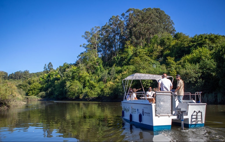 "Viaxe polo Río Mandeo + Menú da Biosfera"